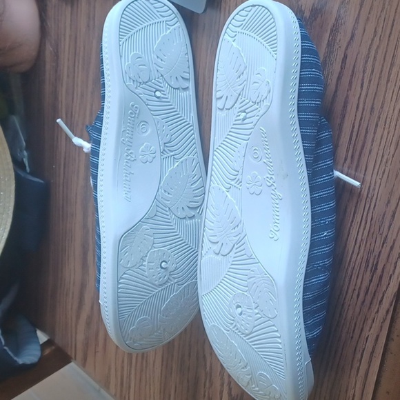 TOMMY BAHAMA Sz 9 No-Tie Memory Foam Slip-on Sneakers Navy Blue/White Striped - Picture 7 of 7